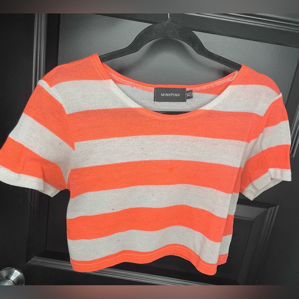 MINKPINK Stripped neon peach crop top. XS. Stretchy & soft fabric. 100% COTTON